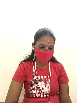 Snapshot of Tamil_Yalini12 chatting on 02/10/26, 07:12 Tamil Yalini12 online show from 02/10/26, 07:12