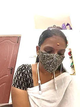 Tamil Yalini12 online show from 03/24/26, 02:55