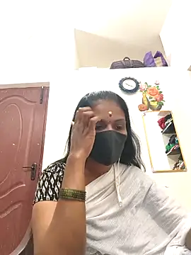 Tamil Yalini12 online show from 04/01/26, 04:48