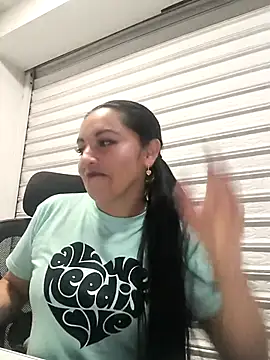 Snapshot of Alisson_Stonee chatting on 02/05/26, 11:09 Alisson Stonee online show from 02/05/26, 11:09