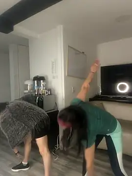 Alisson Stonee online show from 04/24/26, 12:02