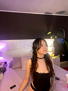 Camila Nyx online show from 11/06/25, 11:44