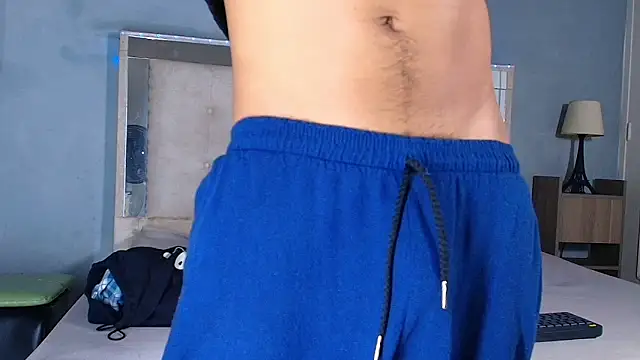 Snapshot of marcus_hans_ chatting on 10/19/25, 11:55 marcus hans online show from 10/19/25, 11:55