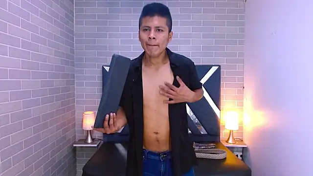 Snapshot of marcus_hans_ chatting on 11/14/25, 07:34 marcus hans online show from 11/14/25, 07:34