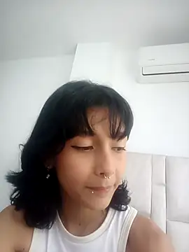 xoxo milk online show from 09/20/25, 06:09