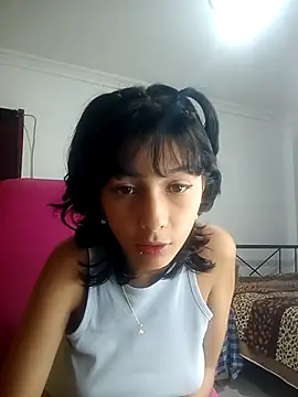 xoxo milk online show from 09/22/25, 03:47