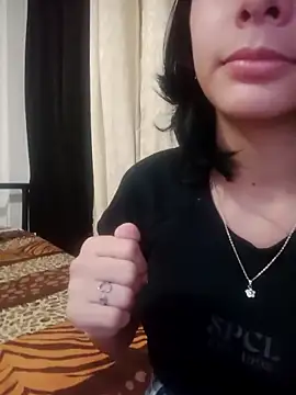 xoxo milk online show from 10/23/25, 06:06