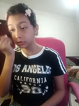 xoxo milk online show from 11/10/25, 04:17