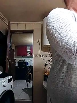 Snapshot of Mommygetnaughty chatting on 11/14/25, 10:29 Mommygetnaughty online show from 11/14/25, 10:29