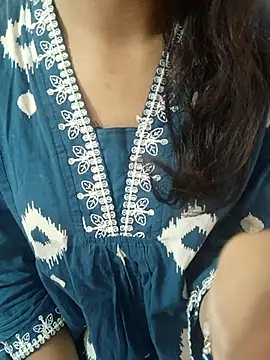 anayahotty online show from 10/18/25, 04:52