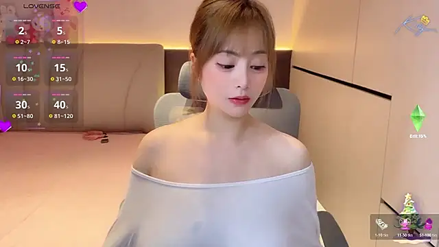 Snapshot of Koo-liy chatting on 07/10/26, 05:45 Koo-liy online show from 07/10/26, 05:45