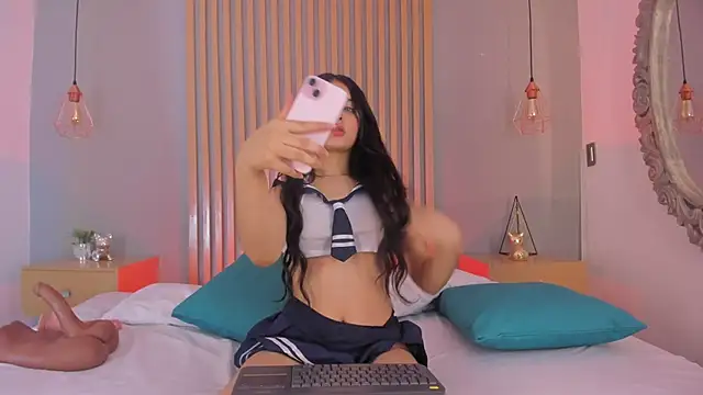 miia blaze online show from 03/12/26, 12:44