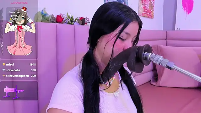 mia celezte online show from 04/19/26, 11:42