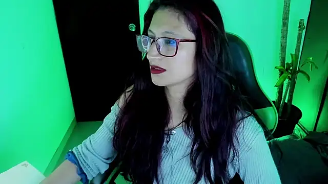 VictoriaSpenser online show from 11/23/25, 03:06