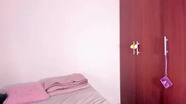 ScarlettRosetti online show from 11/16/25, 02:06