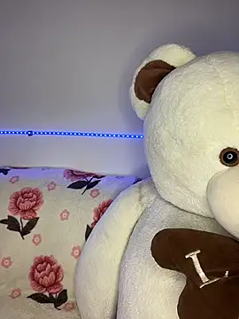 Linda rouse online show from 11/19/25, 10:32