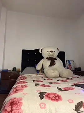 Linda rouse online show from 11/23/25, 09:14