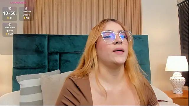 Amber kiss  online show from 07/23/26, 06:39