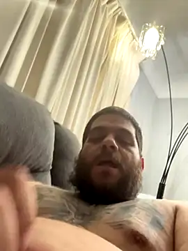 Snapshot of nowandthe chatting on 09/26/25, 03:10 nowandthe online show from 09/26/25, 03:10