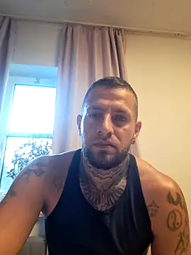 Danielxxxbbn online show from 10/03/25, 07:49