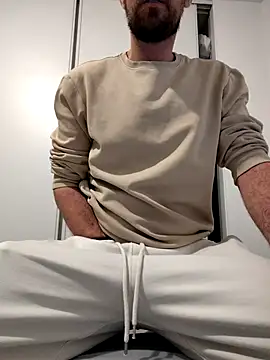 AD Vu online show from 11/02/25, 06:21