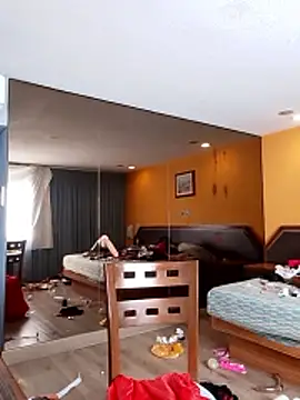 transreyna online show from 01/14/26, 04:45