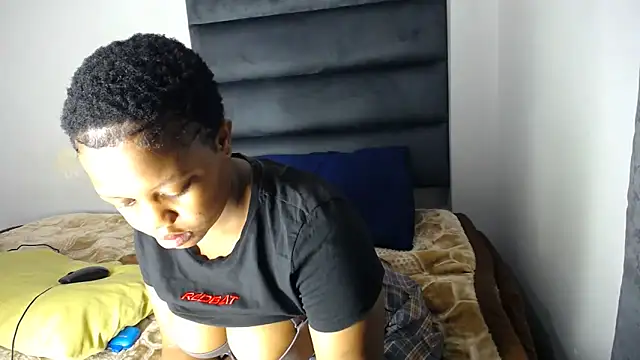 Juiceybileh online show from 10/22/25, 08:30