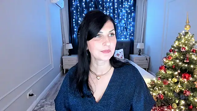 Moon Veloure1 online show from 12/05/25, 03:48