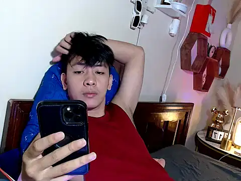 Snapshot of niel_cumshow chatting on 02/16/26, 07:59 niel cumshow online show from 02/16/26, 07:59