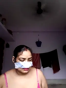 Snapshot of Deborbhavi222 chatting on 09/22/25, 09:55 Deborbhavi222 online show from 09/22/25, 09:55