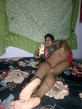 Snapshot of Deborbhavi222 chatting on 10/13/25, 08:31 Deborbhavi222 online show from 10/13/25, 08:31