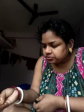 Deborbhavi222 online show from 04/04/26, 03:27