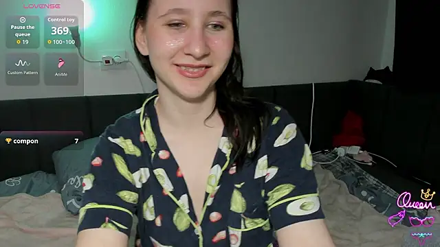 ChristinaFivePlus online show from 03/29/26, 03:34