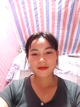 Snapshot of dorothyxx chatting on 10/24/25, 11:17 dorothyxx online show from 10/24/25, 11:17