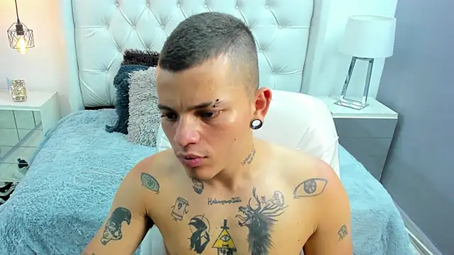 wildthor26 online show from 03/03/26, 03:56