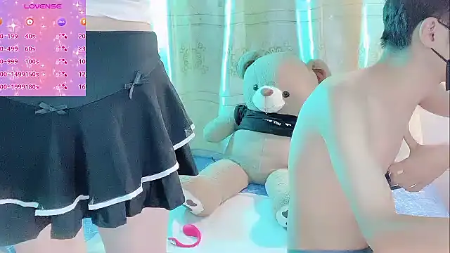 White-Lia online show from 10/01/25, 08:37