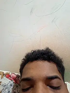 Snapshot of Daiv69x chatting on 09/23/25, 09:23 Daiv69x online show from 09/23/25, 09:23