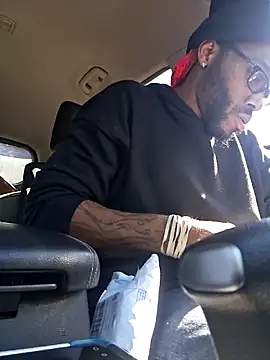 214KingLonggg online show from 02/04/26, 06:03