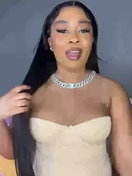 Snapshot of BlackBarbieX23 chatting on 10/03/25, 07:44 BlackBarbieX23 online show from 10/03/25, 07:44