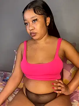 Snapshot of BlackBarbieX23 chatting on 10/17/25, 10:01 BlackBarbieX23 online show from 10/17/25, 10:01