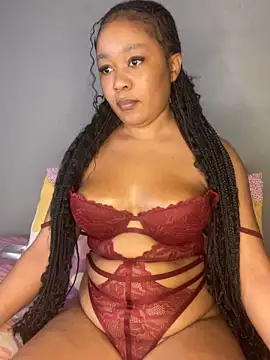 Snapshot of BlackBarbieX23 chatting on 11/05/25, 03:39 BlackBarbieX23 online show from 11/05/25, 03:39