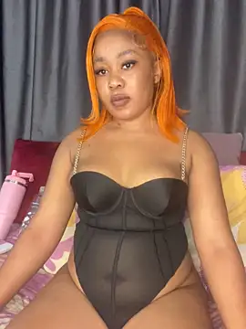 Snapshot of BlackBarbieX23 chatting on 11/22/25, 11:42 BlackBarbieX23 online show from 11/22/25, 11:42