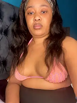 Snapshot of BlackBarbieX23 chatting on 01/13/26, 08:03 BlackBarbieX23 online show from 01/13/26, 08:03