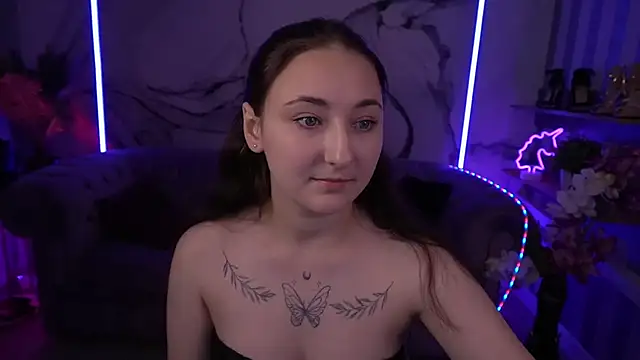 SashaDuvalle online show from 09/29/25, 02:11