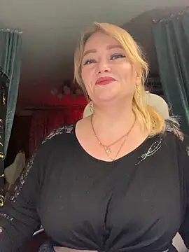 Sweet-blonde online show from 03/11/26, 05:08