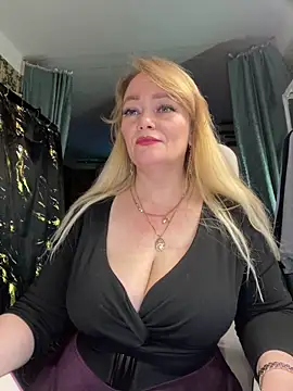 Sweet-blonde online show from 03/30/26, 07:15