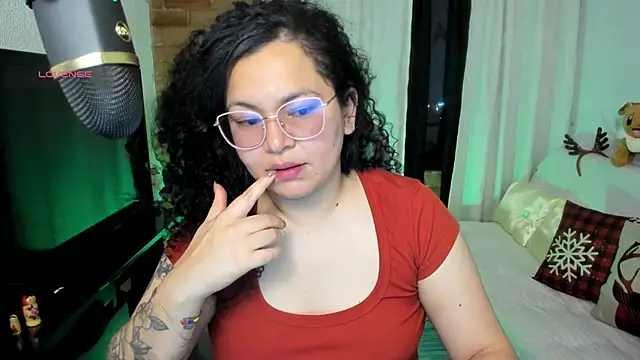 Chubby Licius online show from 12/16/25, 01:21