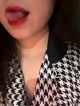 Lusi-sexy online show from 12/21/25, 02:30