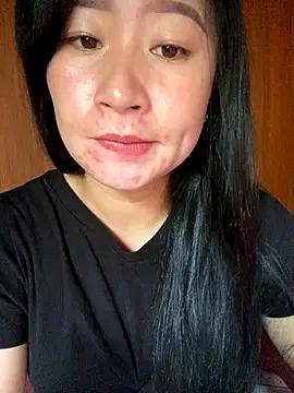 violet-00 online show from 10/07/25, 01:58