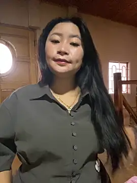 violet-00 online show from 10/24/25, 01:35